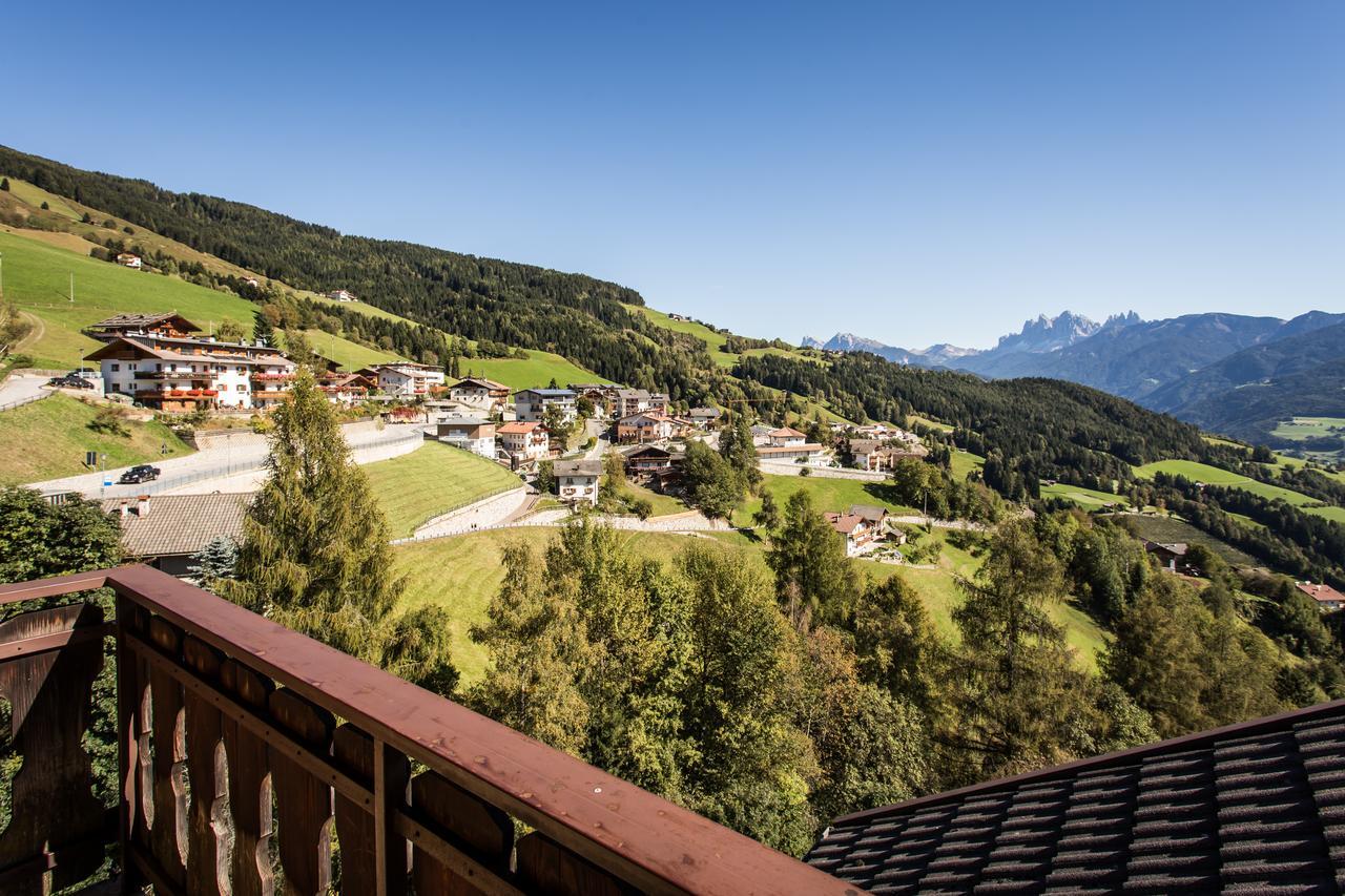Gasthaus Zum Weissen Kreuz Lazfons Екстер'єр фото